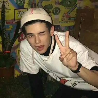 姿态美